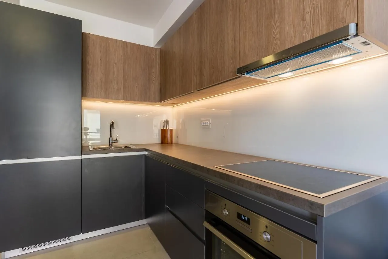 Island Paradise Cres 0*,  Hırvatistan